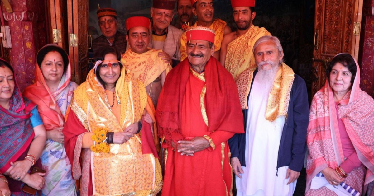 साध्वी ऋतंभरा ने कुल्लू में किए भगवान रघुनाथ के दर्शन, देशवासियों को दिया सद्भाव का संदेश