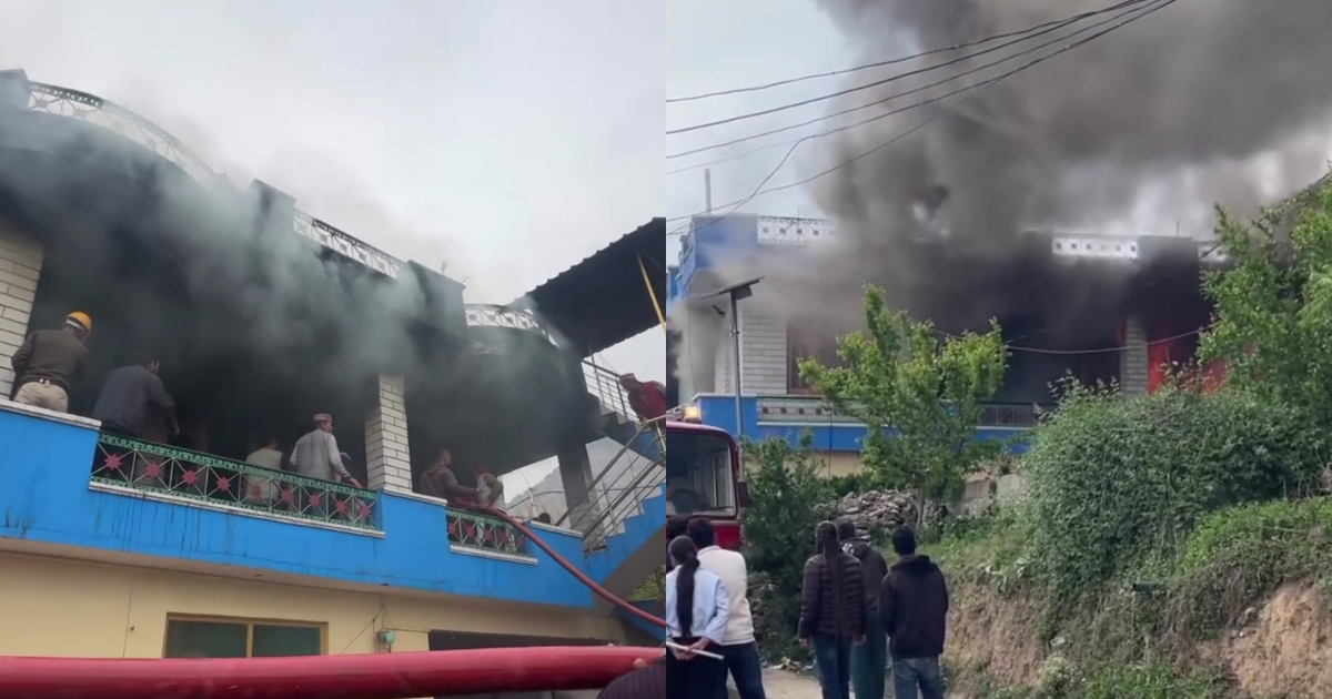 भुंतर में आग का कहर: पूर्व जिला परिषद सदस्य आशा ठाकुर का घर बना आग का गोला