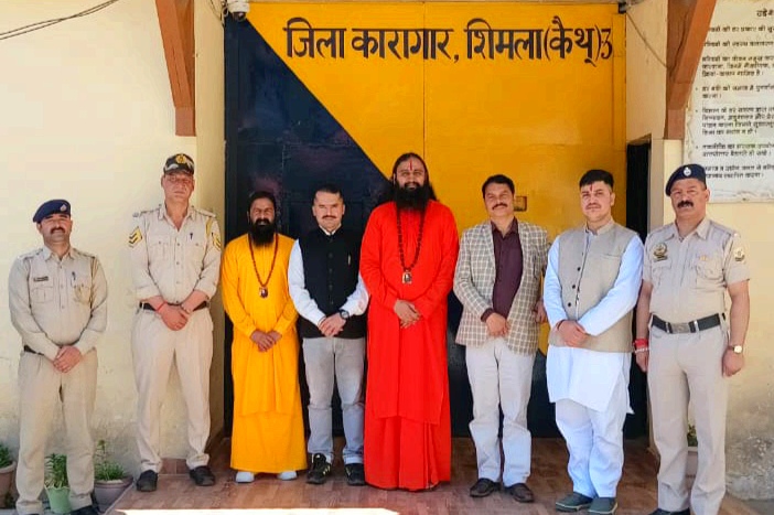 अध्यात्म के बिना मानव का सम्पूर्ण विकास असम्भव -स्वामी विज्ञानानंद जी