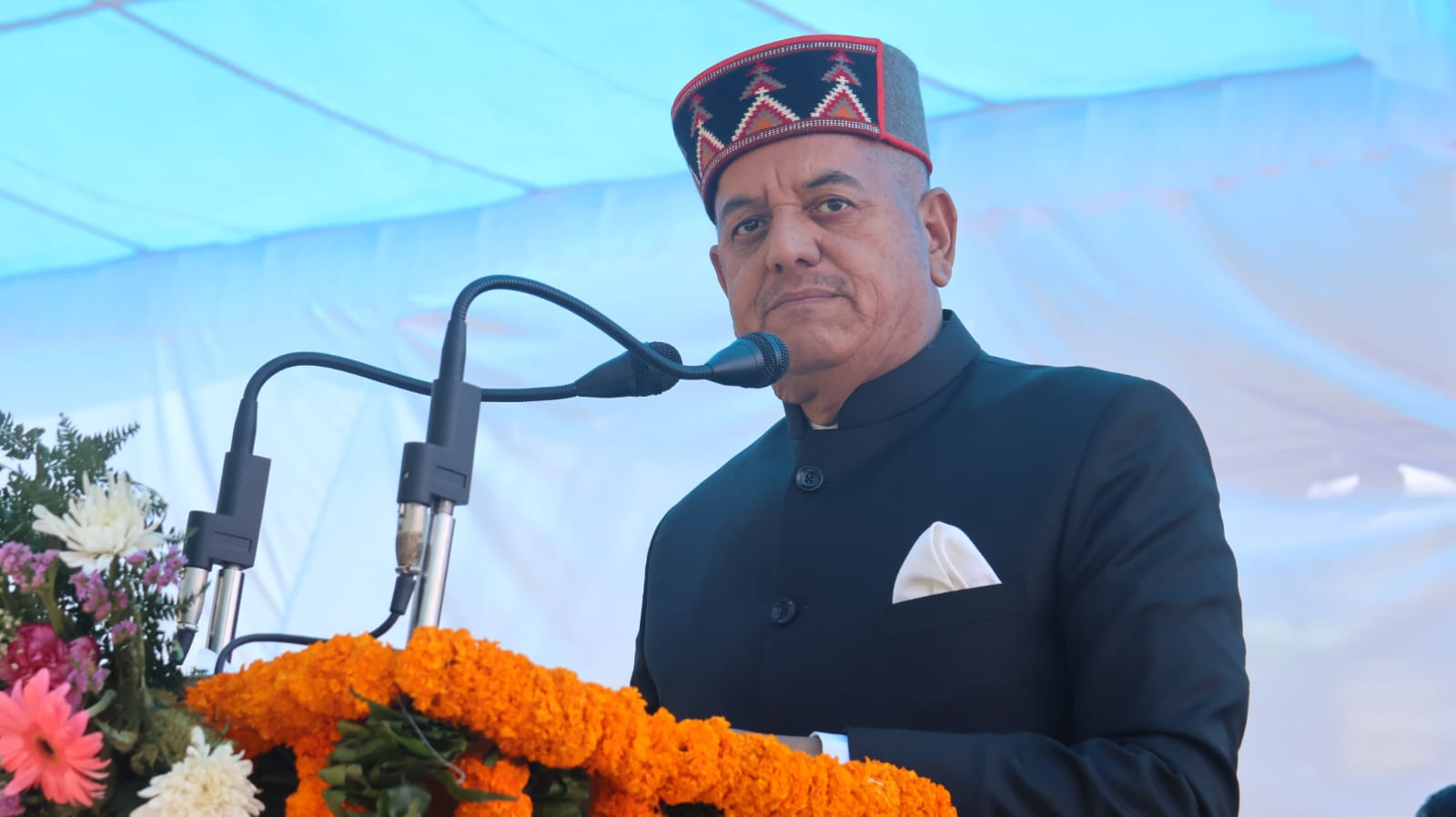 हिमाचल दिवस पर ढालपुर में भव्य समारोह: विधायक सुंदर सिंह ठाकुर ने फहराया तिरंगा, विकास और कल्याण की उपलब्धियां गिनाईं