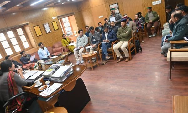 कुल्लू में साहसिक गतिविधियों पर सख्ती, सुरक्षा मानकों और पारदर्शिता को प्राथमिकता